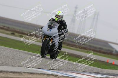 media/Nov-29-2025-TrackDaz (Sat) [[10ae2d9bce]]/B Group/Session 4 (Wheelie Bump)/